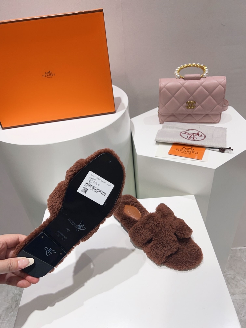 Hermes Slippers